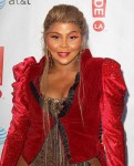 lil kim now 121x150 omg what did Lil Kim do to her face!