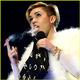 219611217 80 80 Miley Cyrus craves attention: lights up at MTV EMA
